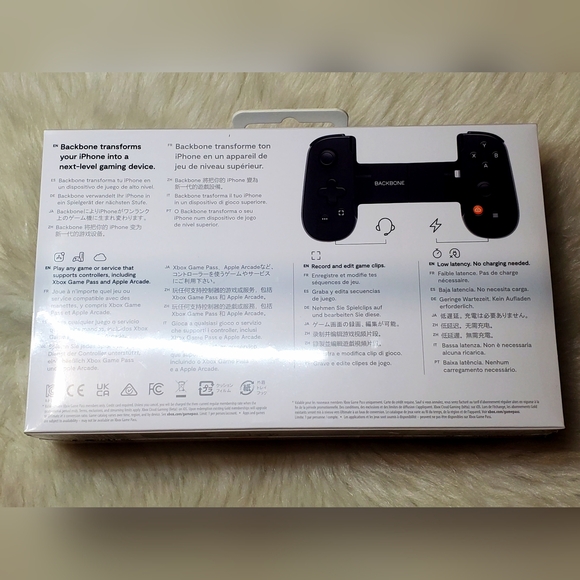 Backbone One (Lightning) - Mobile Gaming Controller for iPhone - Picture 2 of 4